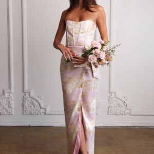 V. Chapman June dress in lilac. Never worn. Still with tags.